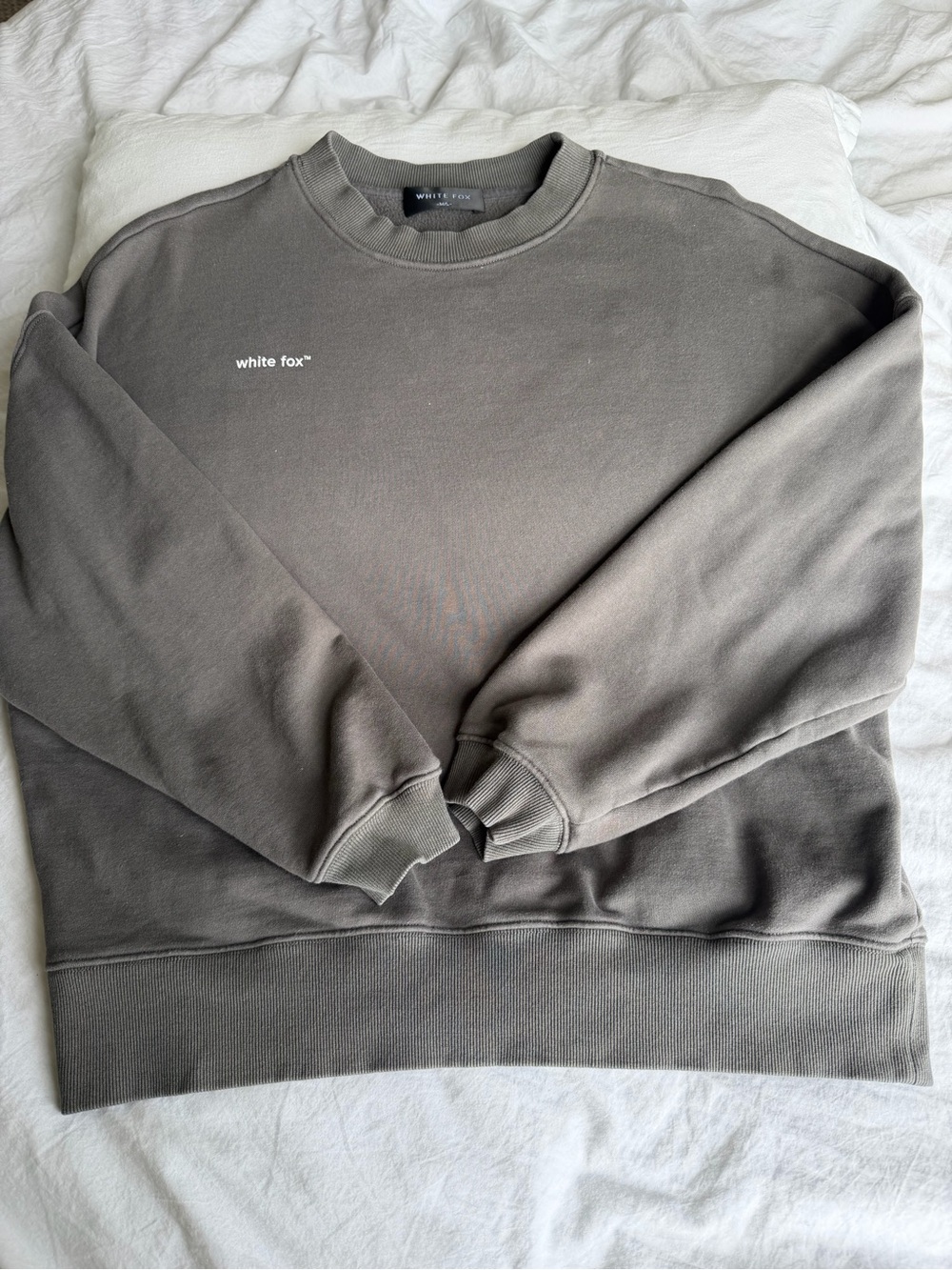 White Fox Sweatsuit Set Taupe Gray Crewneck & Joggers Sizes M/L & M